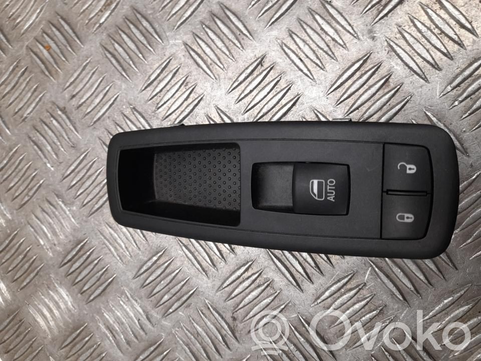 Dodge RAM Electric window control switch 