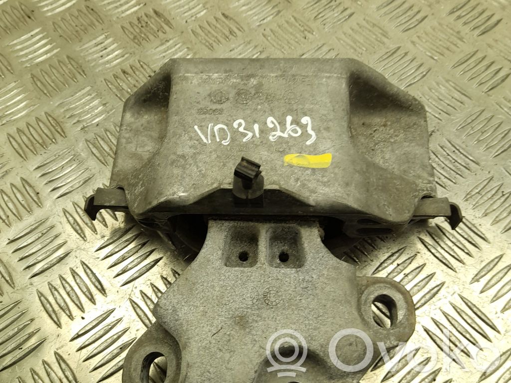 Volkswagen Crafter Dzinēja spilvens 