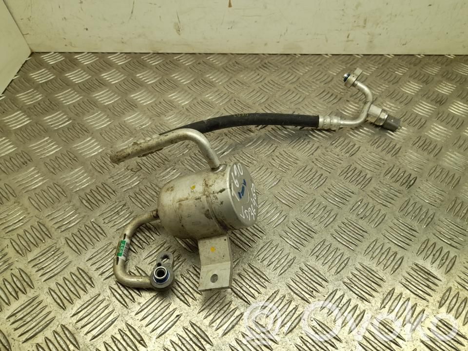 KIA EV6 Air conditioning (A/C) pipe/hose 