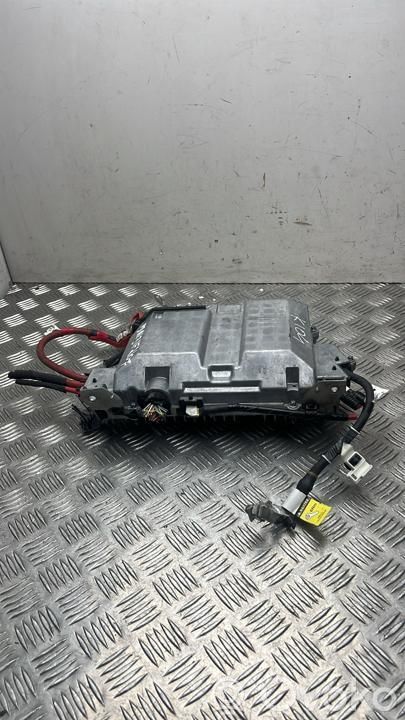 Tesla Model 3 Voltage converter inverter 
