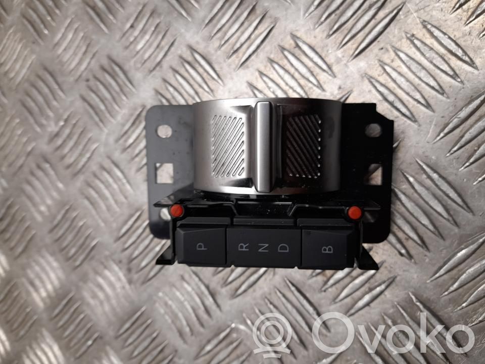 Opel Astra L Palanca/selector de cambios 