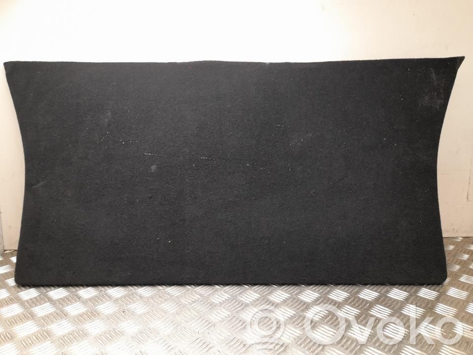 Tesla Model Y Bagažinės kilimas 
