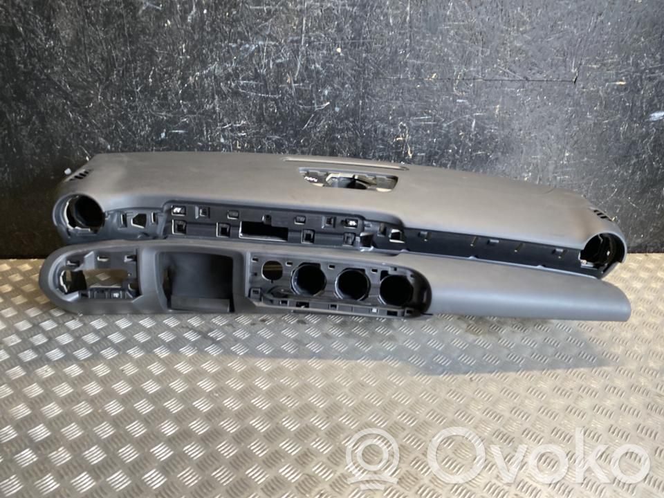 Panel de instrumentos   3307922,PA256