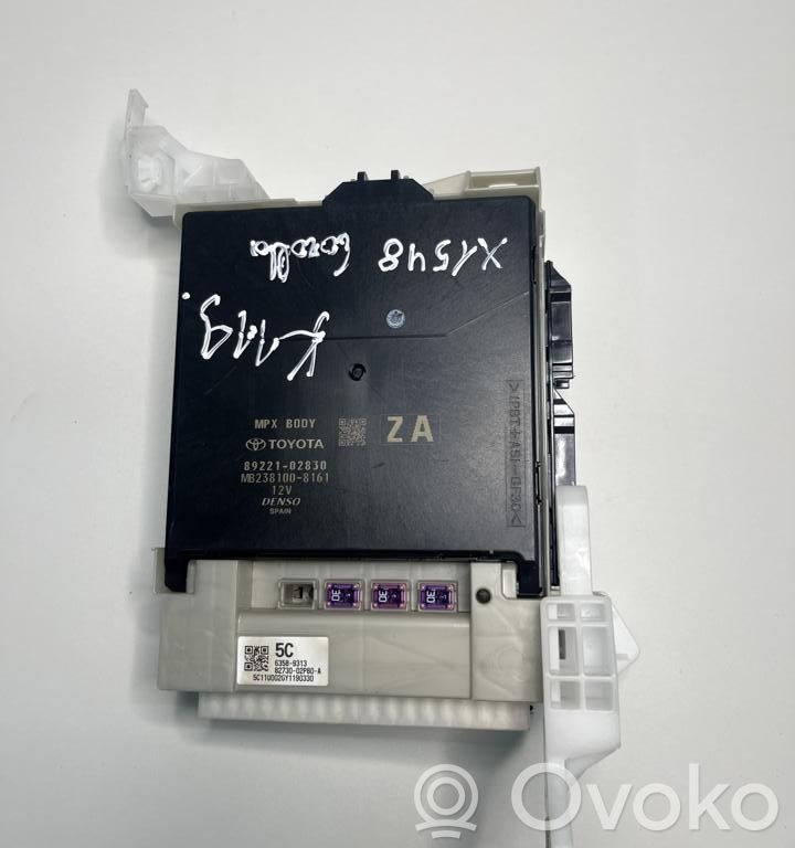 Toyota Corolla E210 E21 Comfort/convenience module 