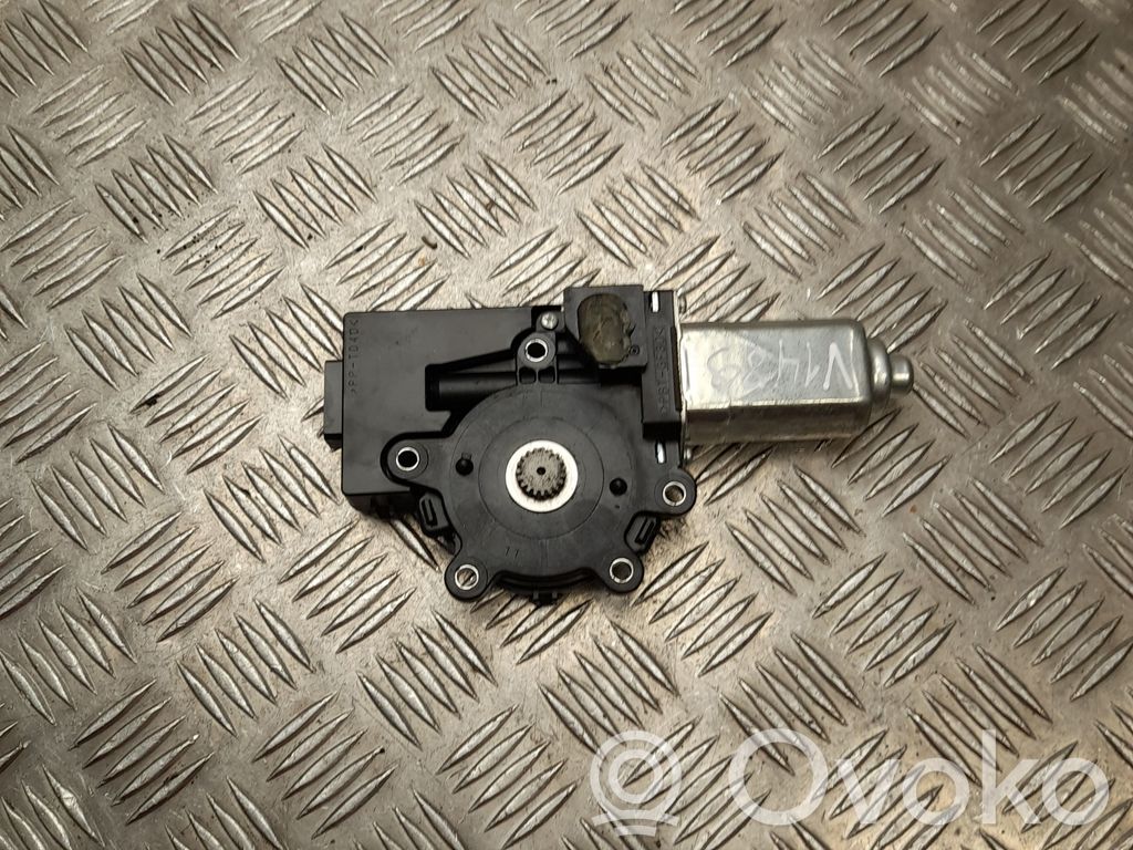 Subaru Legacy Instalación del techo solar eléctrico 