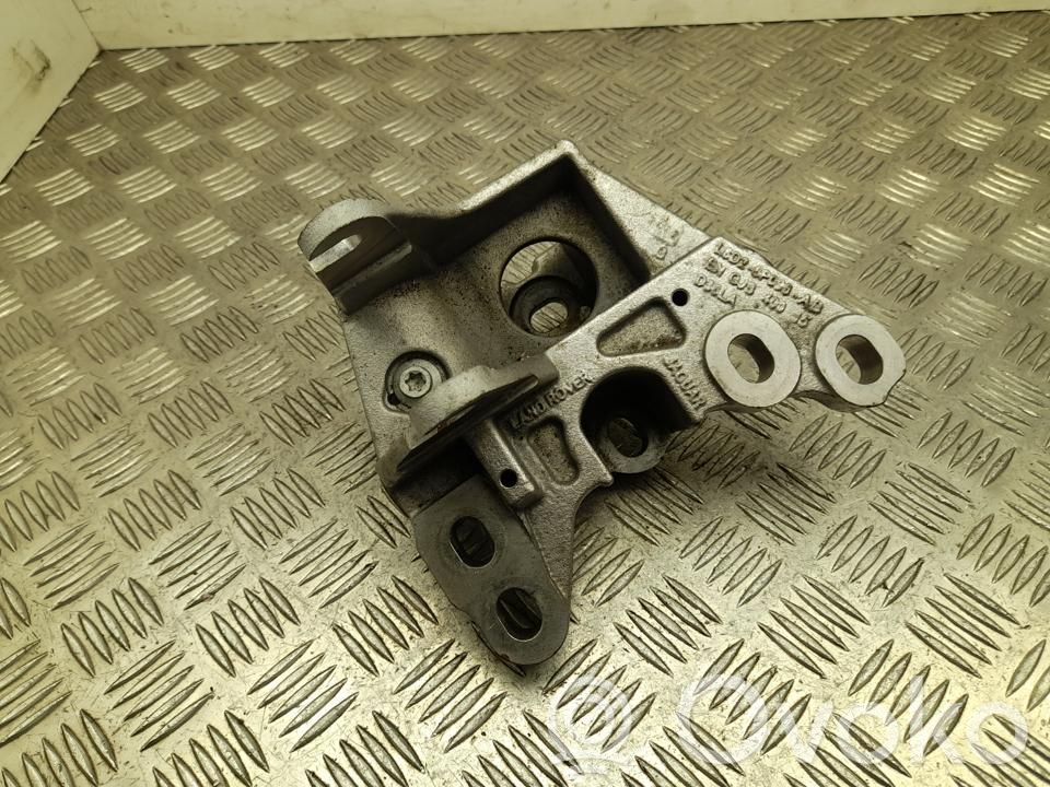 Land Rover Range Rover Evoque L551 Engine mount bracket 