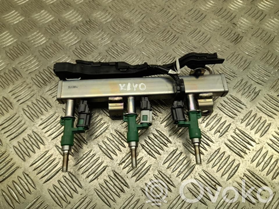 Lexus LBX Distribuidor de combustible 