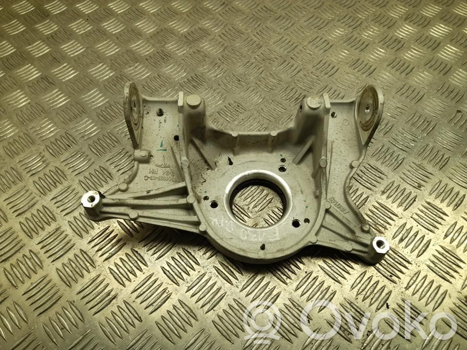 Tesla Model Y Engine mounting bracket 