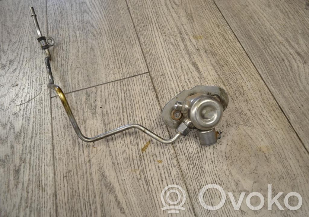 BMW 3 F30 F35 F31 Pompa ad alta pressione dell’impianto di iniezione 