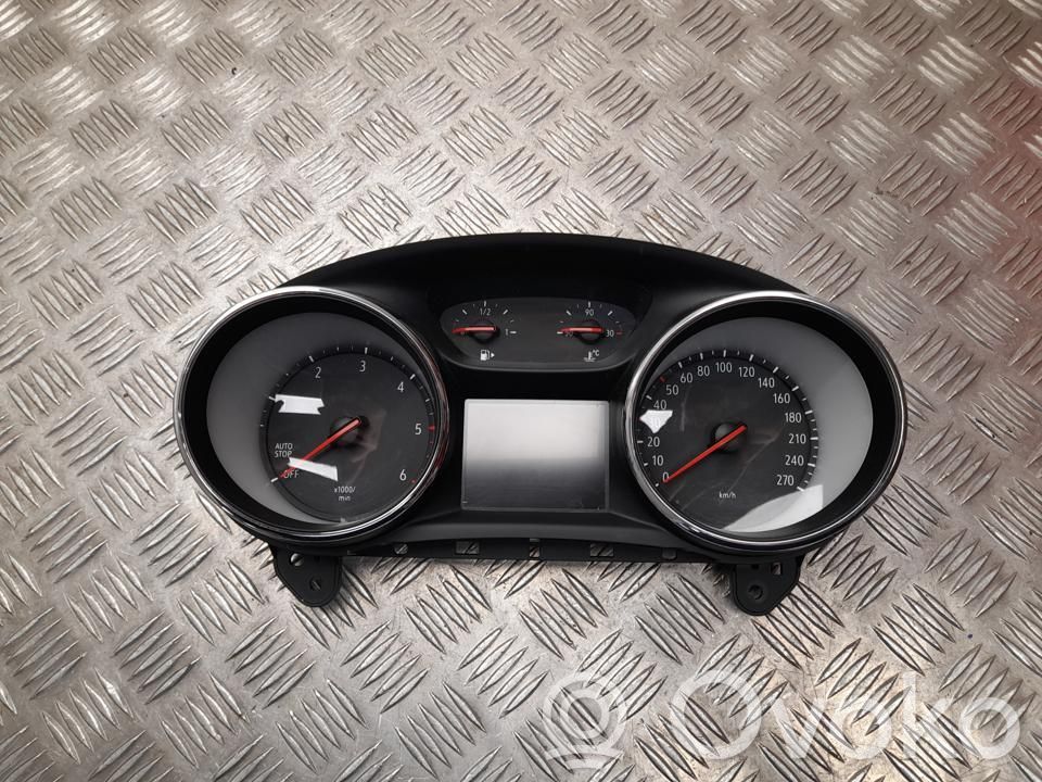 Opel Insignia B Nopeusmittari (mittaristo) 
