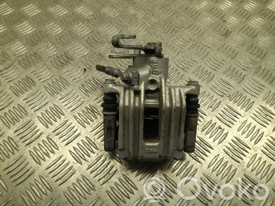 Volkswagen Taigo Tylny zacisk hamulcowy 