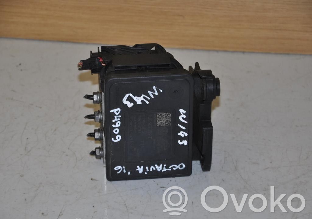 Skoda Octavia Mk3 (5E) Pompe ABS 