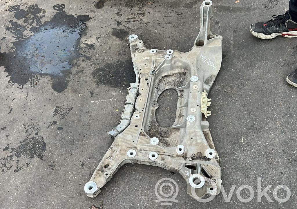 Land Rover Range Rover Evoque L551 Передняя траверса 