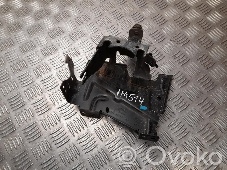 Ford Transit Cita veida dzinēja nodalījuma detaļa 