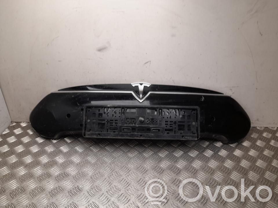 Tesla Model S Front grill 