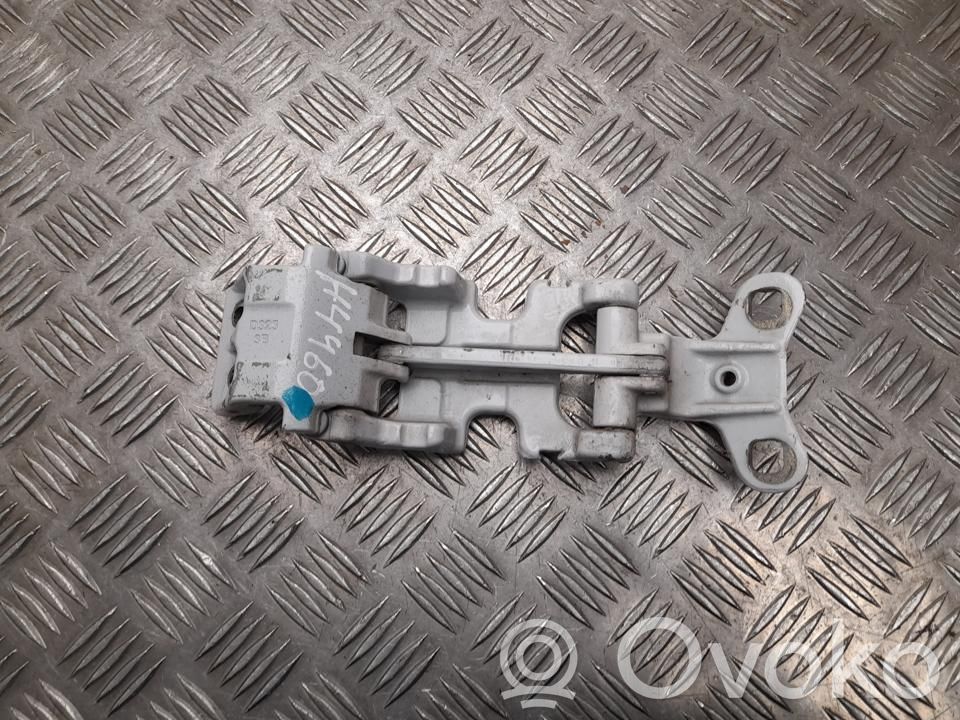 Zawias klapy tylnej bagażnika   D3253B,H4460
