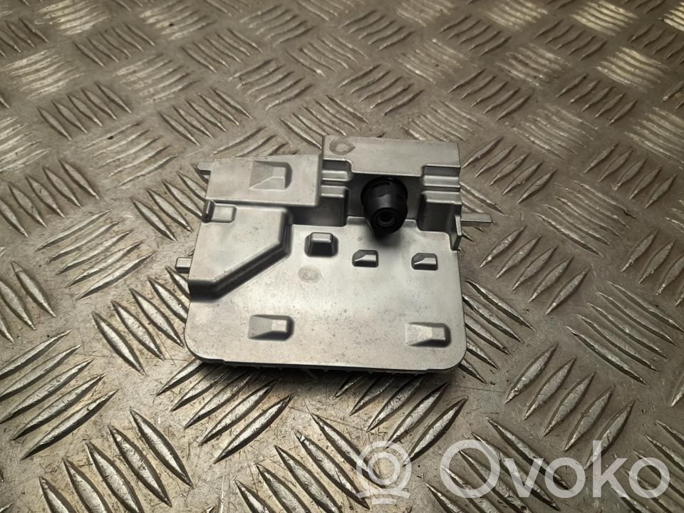Toyota Yaris Cross Frontkamera Windschutzscheibe Frontscheibe 