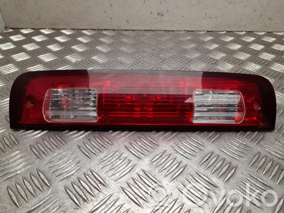 Dodge RAM Задний фонарь в кузове 