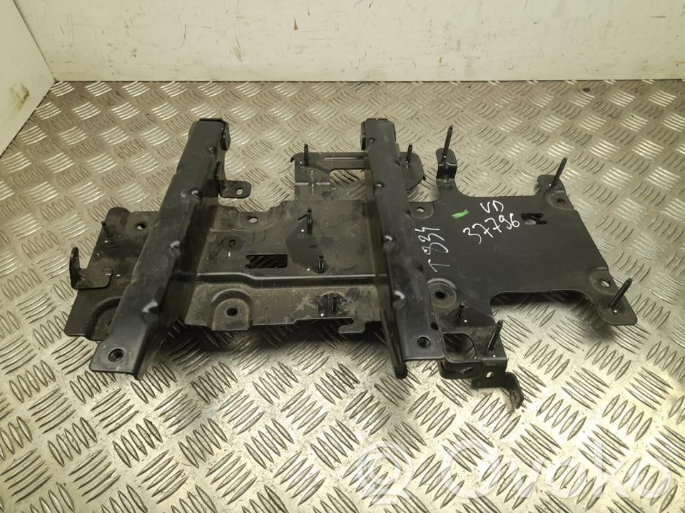 Opel Astra L Supporto di montaggio del motore (usato)