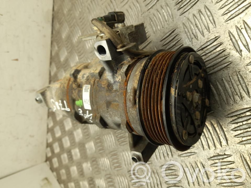 Ford Transit -  Tourneo Connect Ilmastointilaitteen kompressorin pumppu (A/C) 