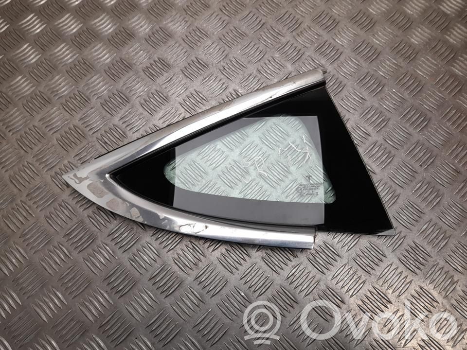 Tesla Model 3 Rear side window 