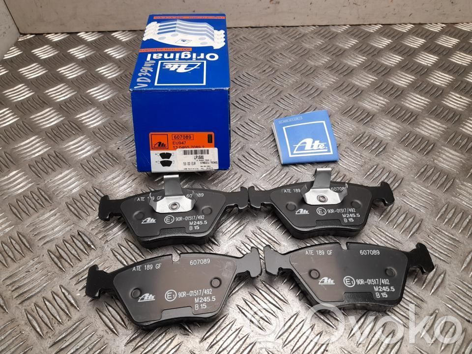 BMW 5 E39 Klocki hamulcowe tylne 