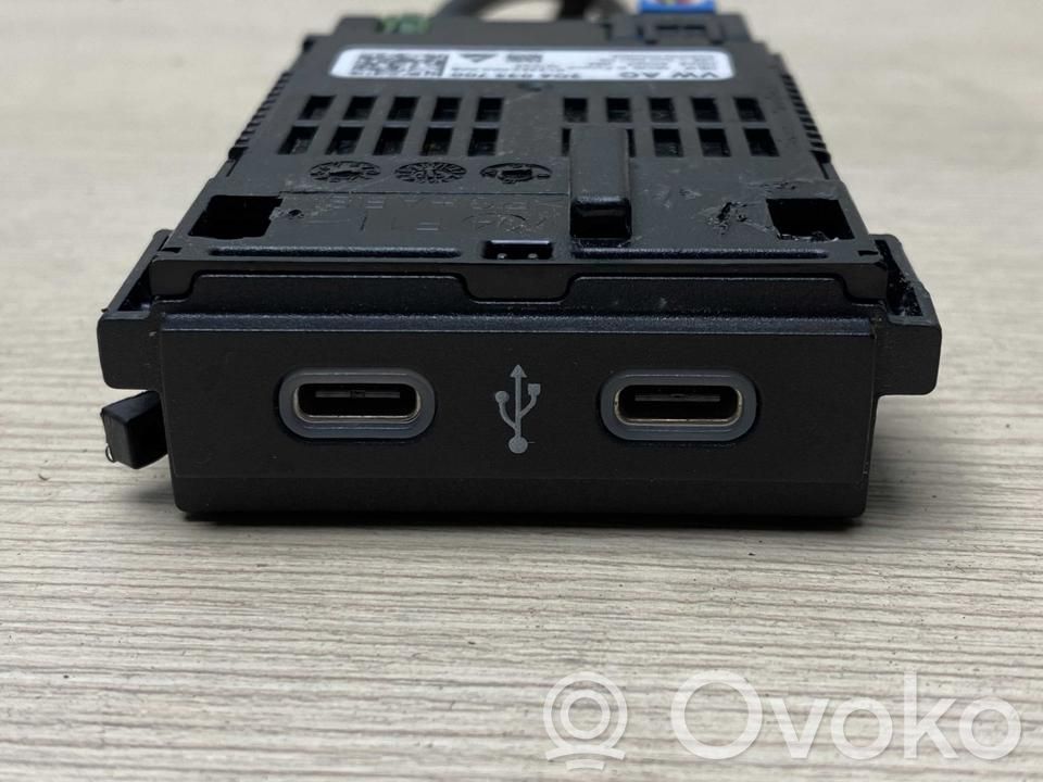 Volkswagen T-Roc Enchufe conector USB 