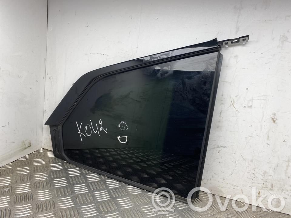 BMW iX Rear side window 