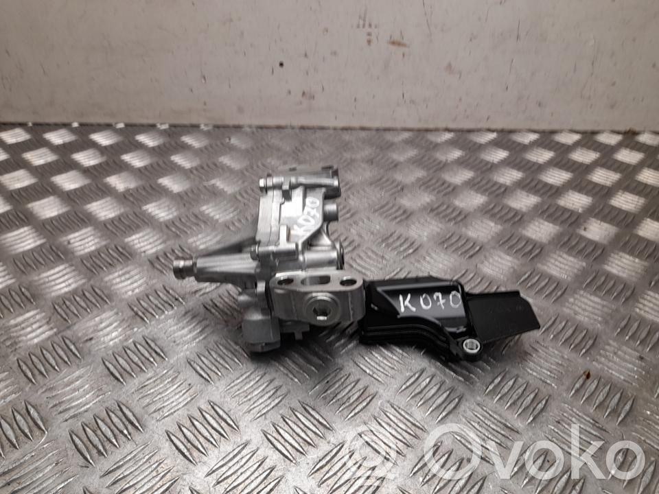 Lexus UX Pompe à huile
