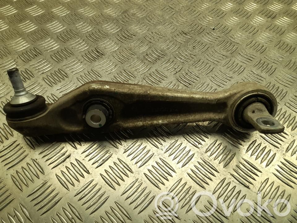 Tesla Model 3 Вилы 