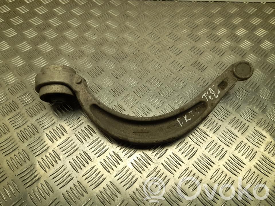 Audi A4 S4 B9 Svira 