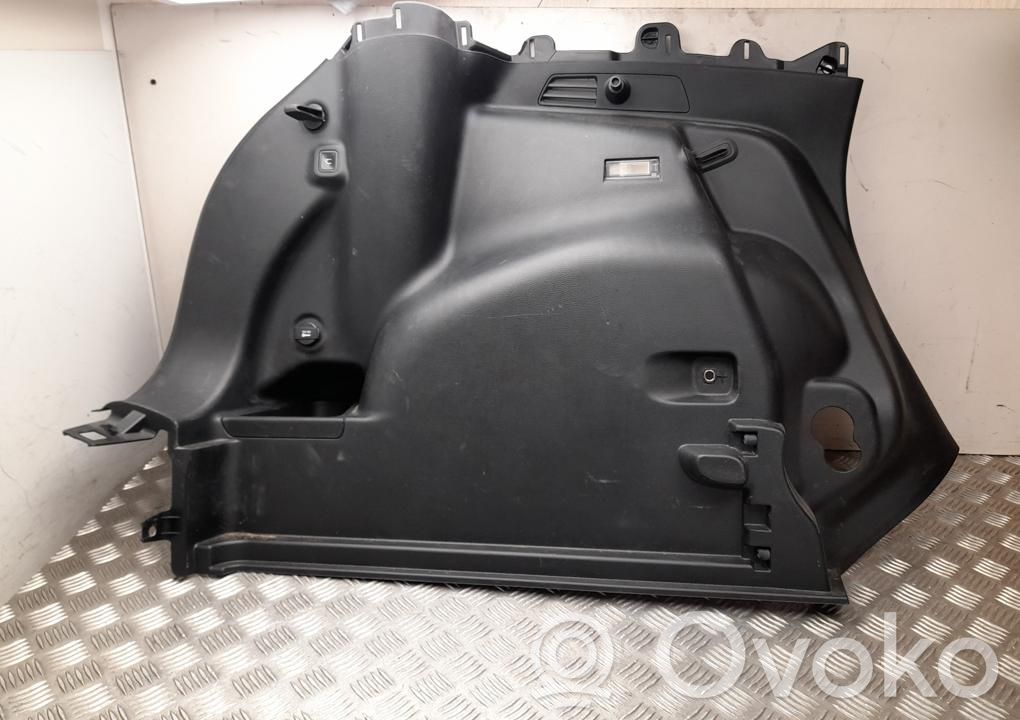 Osłona tylnej klapy   5ZW29TRMAC,H6122