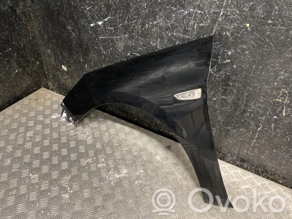 Błotnik przedni   H2217