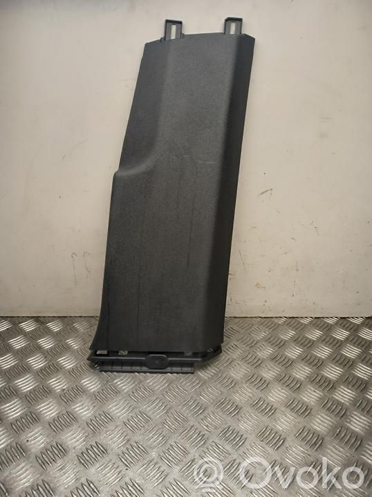 Volkswagen Tayron II (B) Revêtement de pilier (bas)