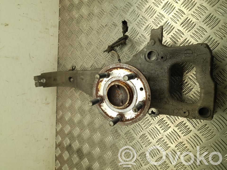Tesla Model S Cubo de rueda delantera 