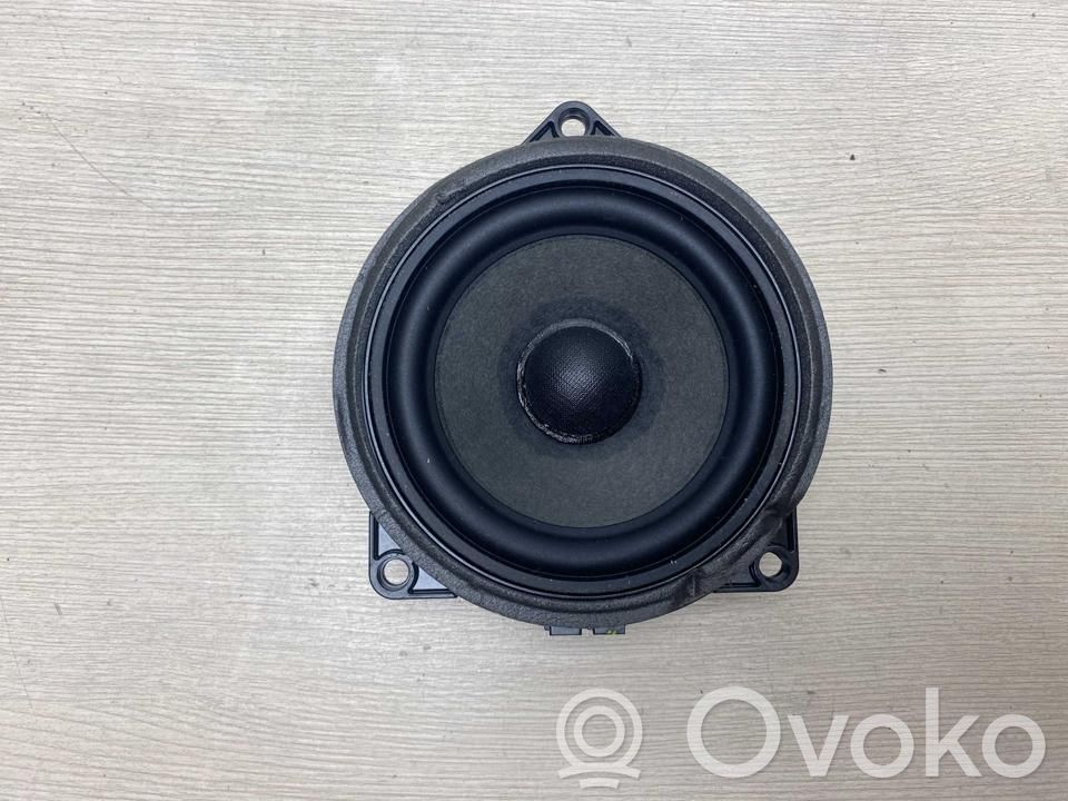 BMW 3 G20 G21 Altavoz de la puerta delantera 