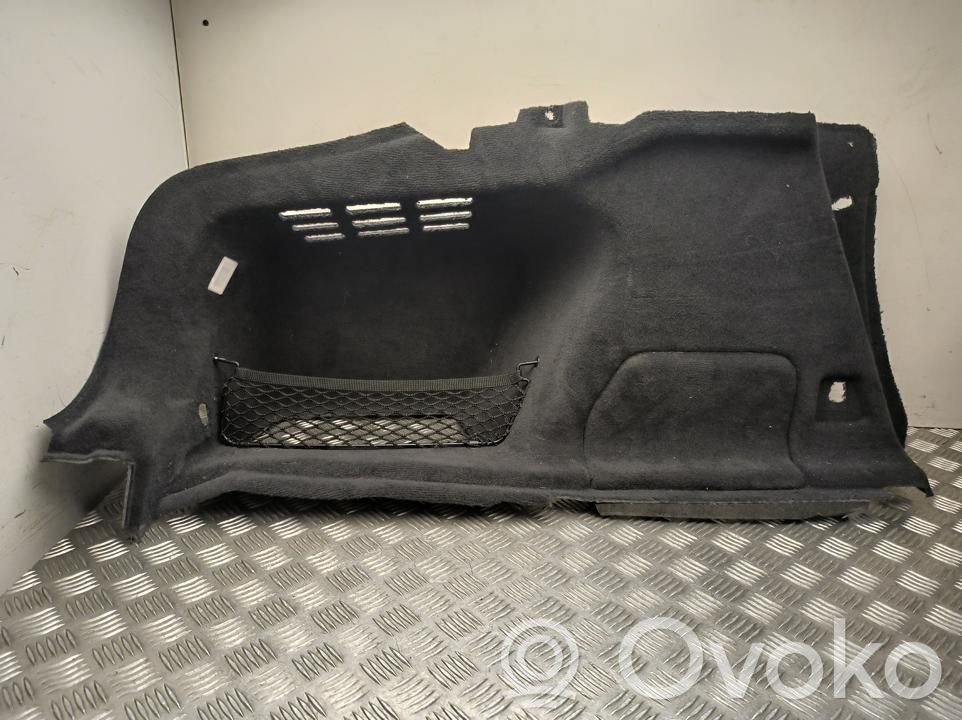 BMW i4 Bottom trim 