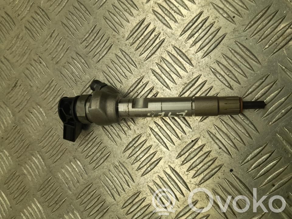 BMW 3 G20 G21 Fuel injector 