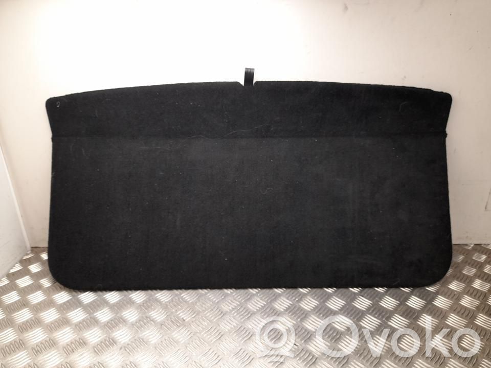 Tesla Model S Bagažinės kilimas 