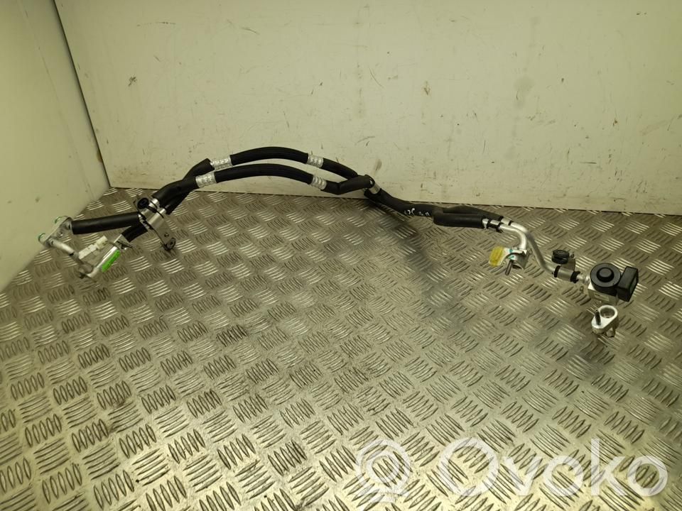 Polestar 4 Ilmastointilaitteen putki (A/C) 