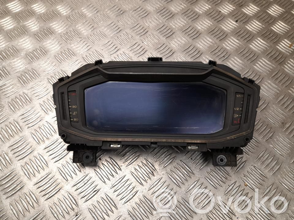 Audi A1 Speedometer (instrument cluster) 