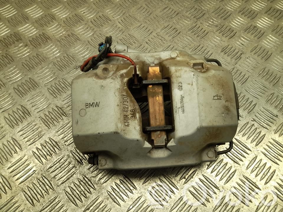 BMW i4 Etujarrusatula 