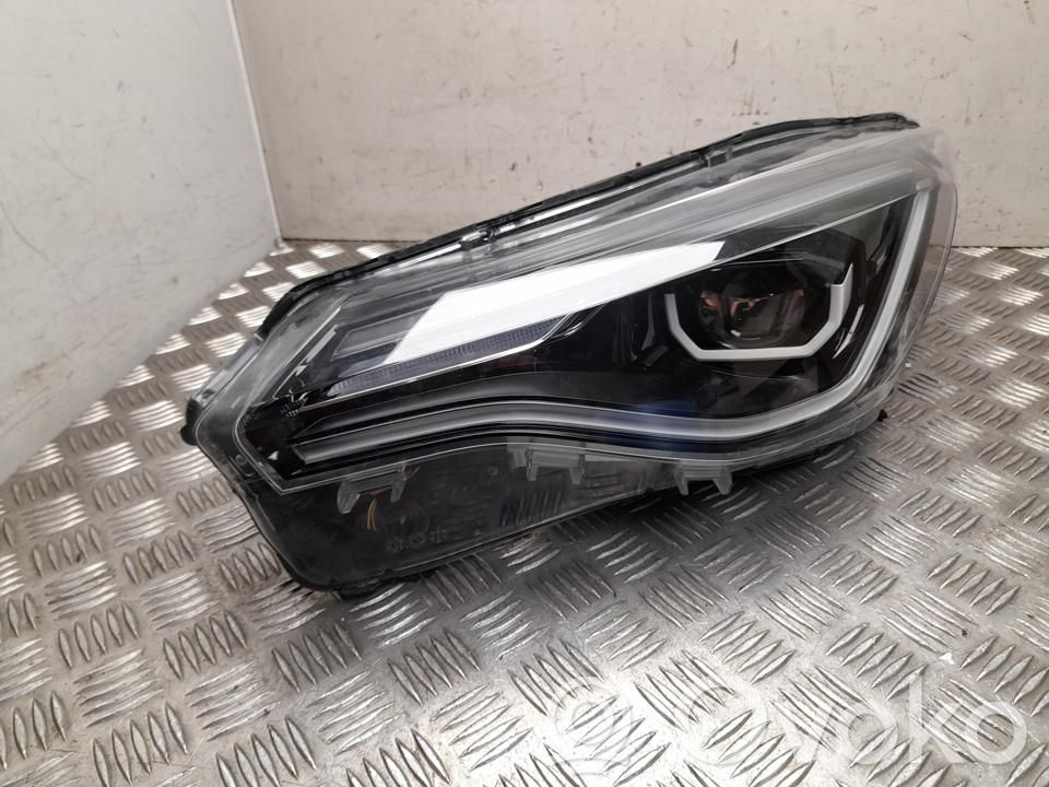 Renault Zoe Передняя фара 