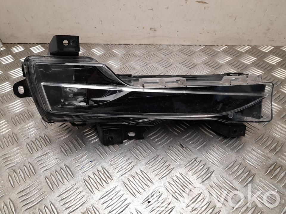 Tesla Model Y Miglas lukturu komplekts 