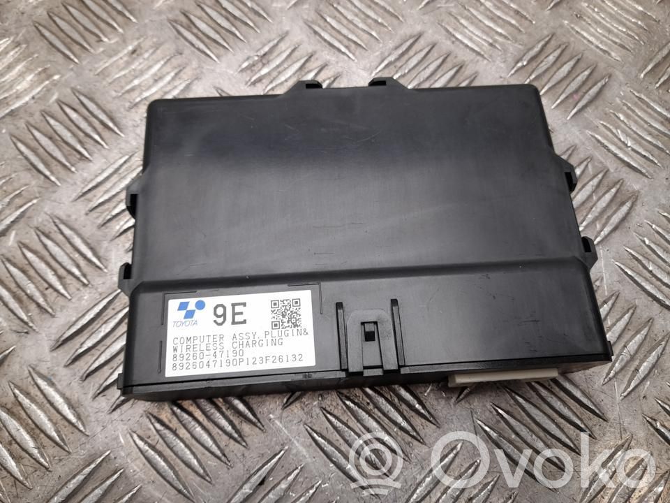 Toyota Prius (XV60) Module de charge sans fil 