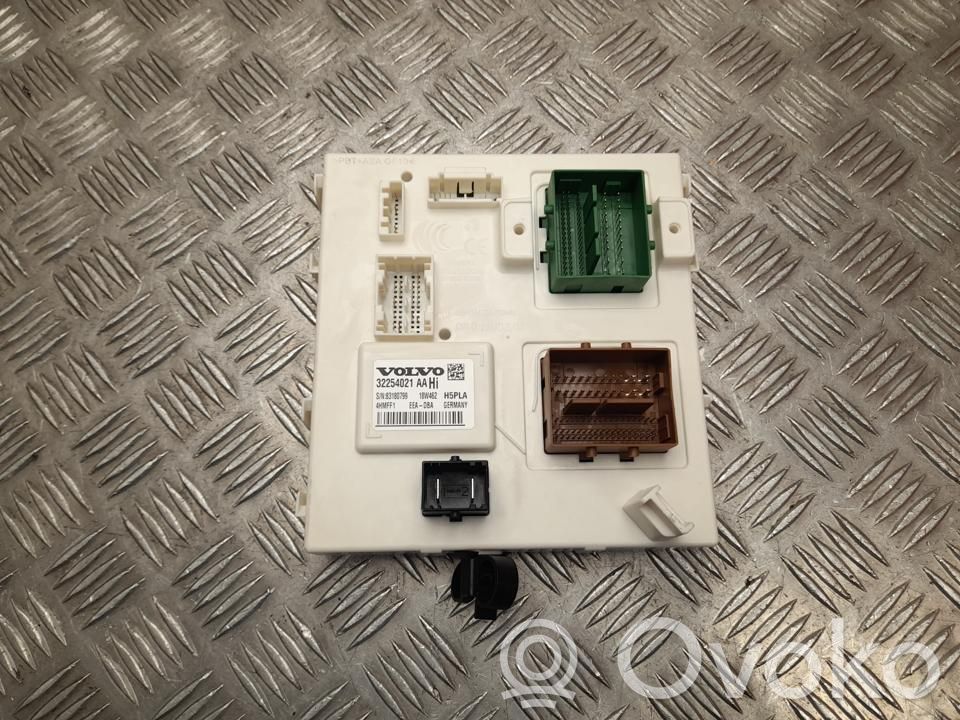Volvo XC90 Module confort 