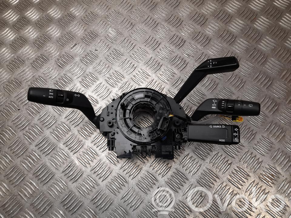 Renault Megane E-Tech Commodo, commande essuie-glace/phare 