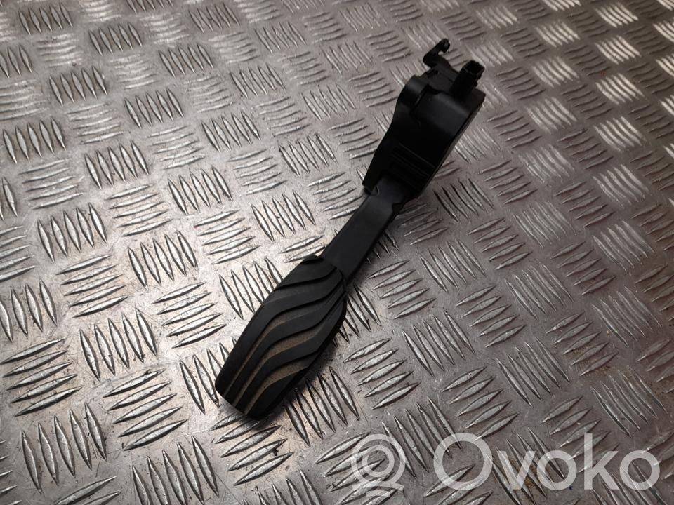 Renault Megane E-Tech Gaspedal 