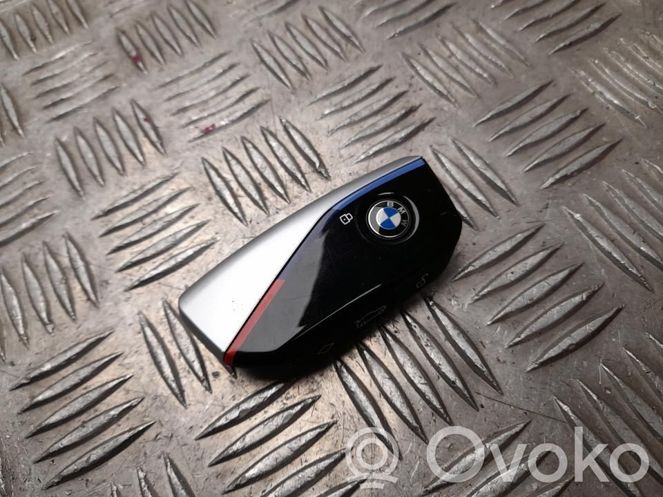 BMW 5 G60 G61 Aizdedzes atslēga / karte 