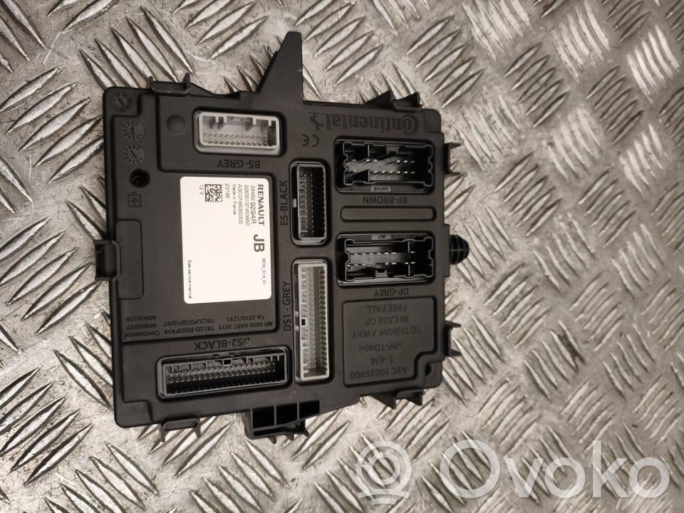 Renault Clio V Module confort 